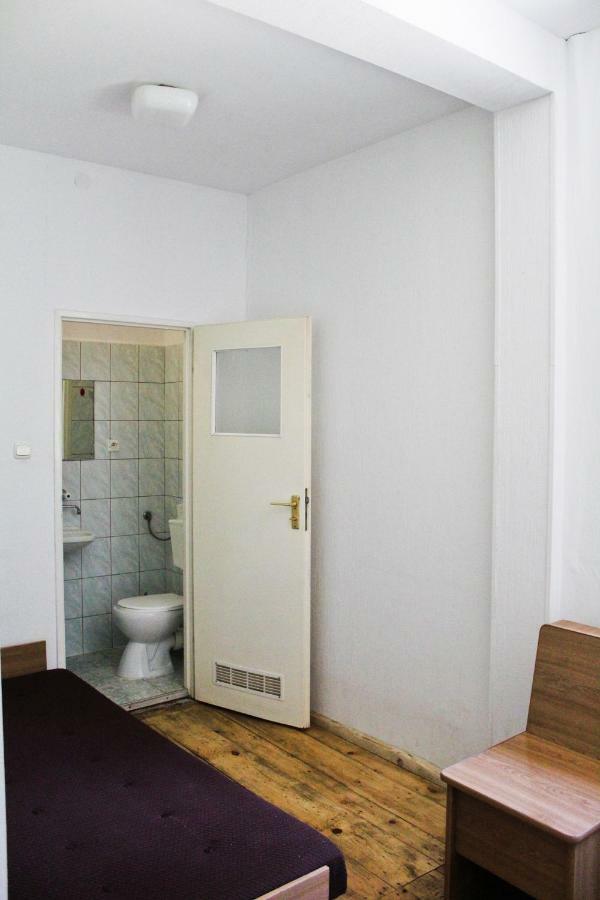 Lesna Willa Pttk W Komanczy Komańcza Buitenkant foto