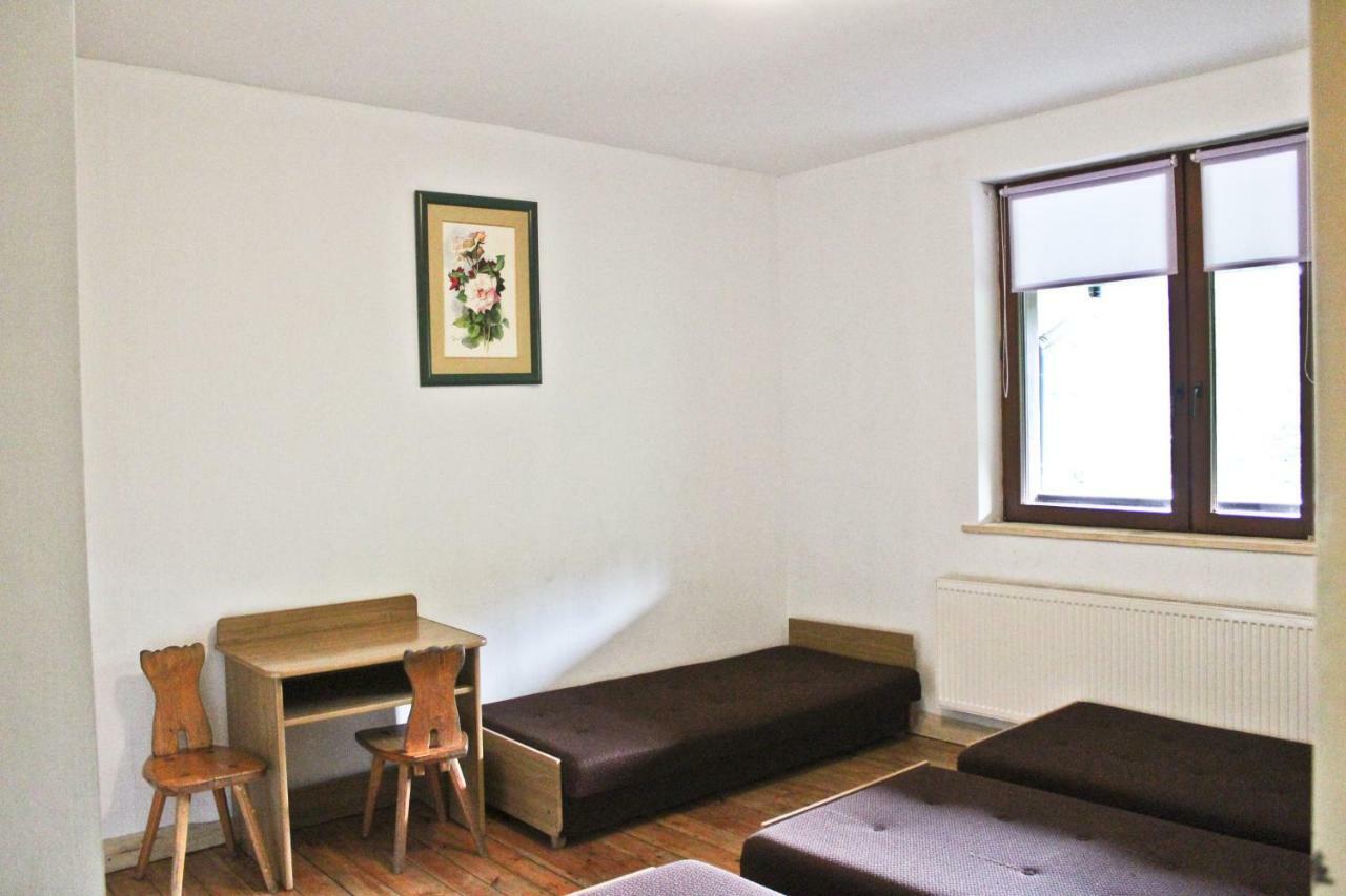Lesna Willa Pttk W Komanczy Komańcza Buitenkant foto