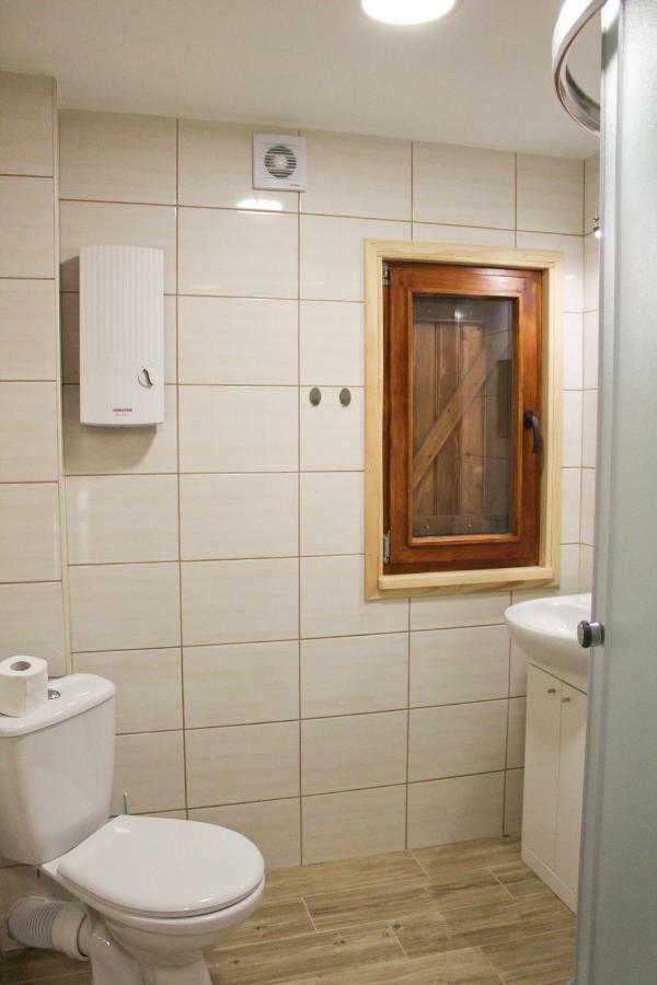 Lesna Willa Pttk W Komanczy Komańcza Buitenkant foto